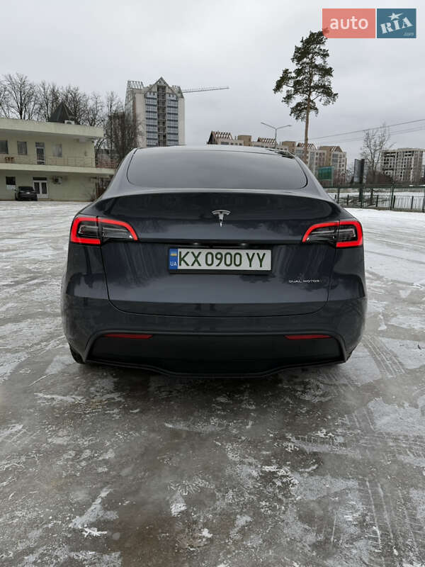 Позашляховик / Кросовер Tesla Model Y 2022 в Харкові