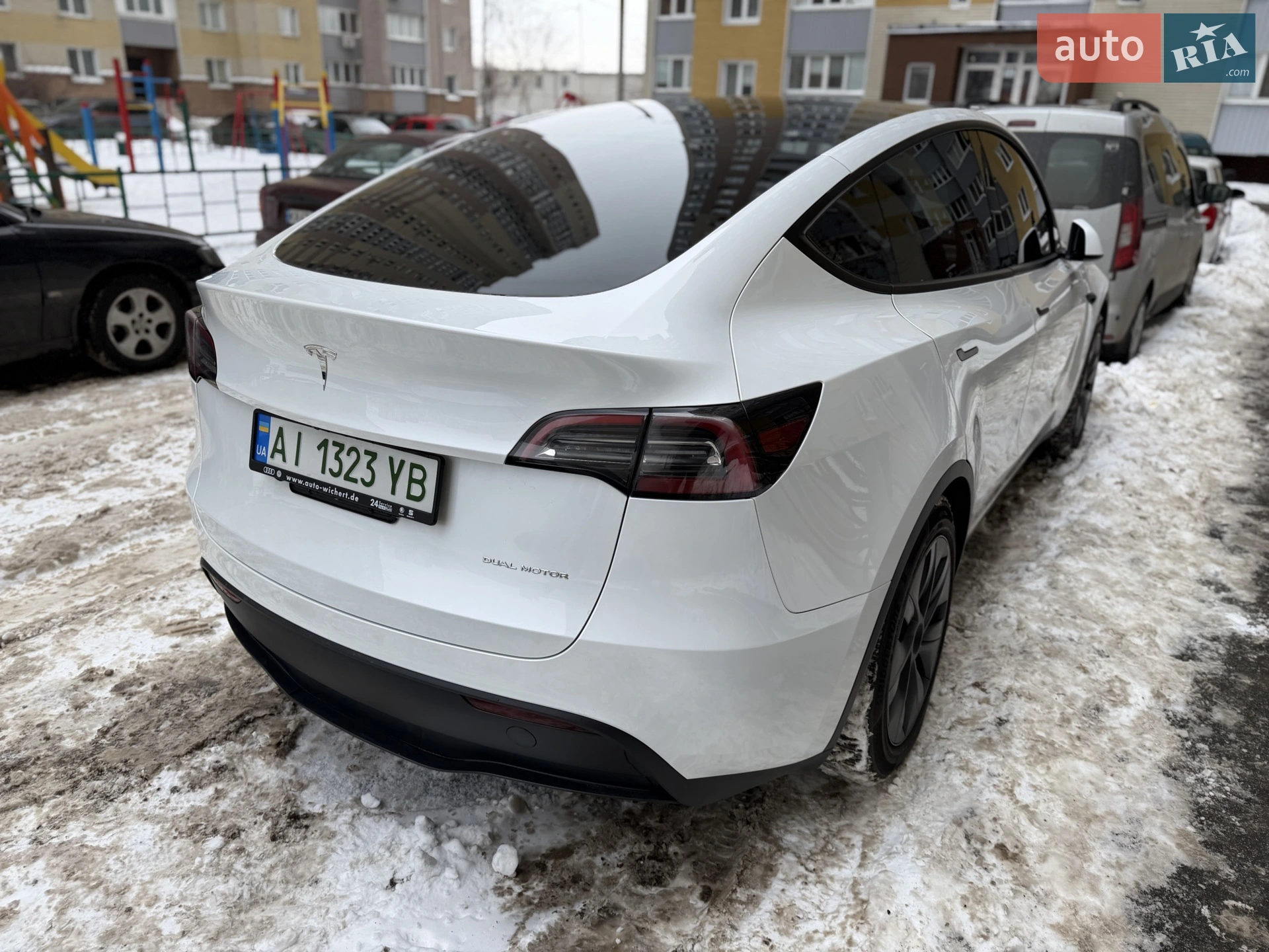 2024 Tesla Model Y - мініатюра 10