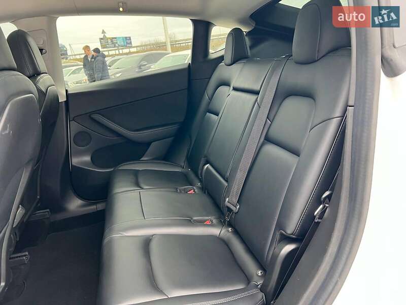 Позашляховик / Кросовер Tesla Model Y 2020 в Львові