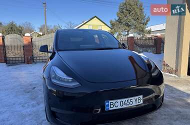 Внедорожник / Кроссовер Tesla Model Y 2021 в Львове