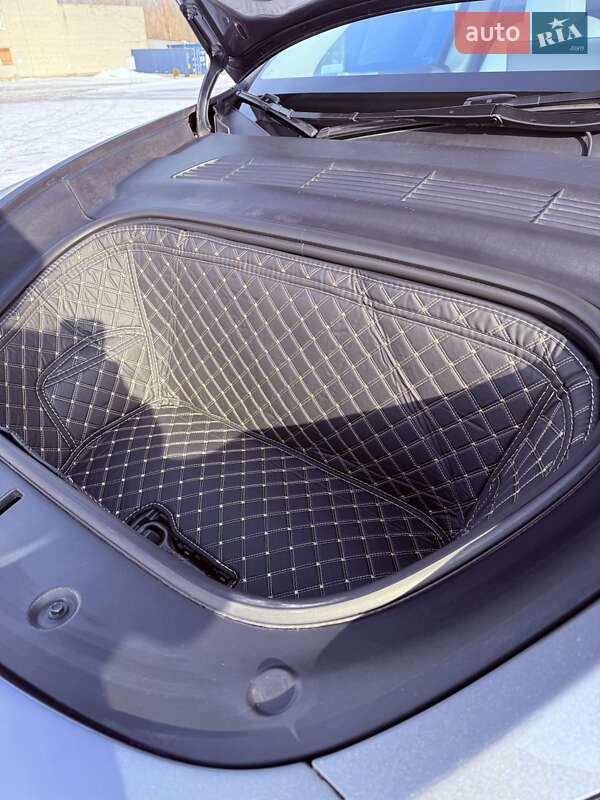 Позашляховик / Кросовер Tesla Model Y 2023 в Харкові