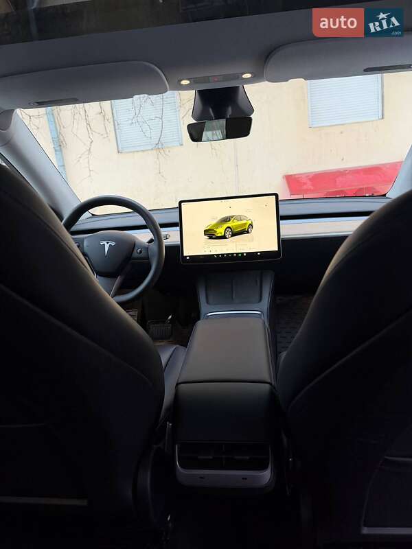Позашляховик / Кросовер Tesla Model Y 2023 в Кропивницькому фото 12 Позашляховик / Кросовер Tesla Model Y 2023 в Кропивницькому