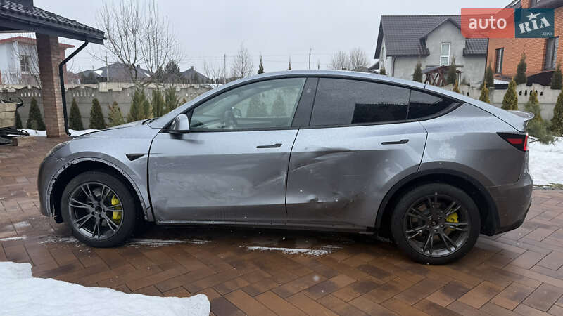 Позашляховик / Кросовер Tesla Model Y 2025 в Луцьку фото 7 Позашляховик / Кросовер Tesla Model Y 2025 в Луцьку