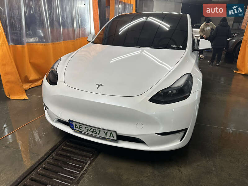 Tesla Model Y 2024 Tesla Model Y 2024