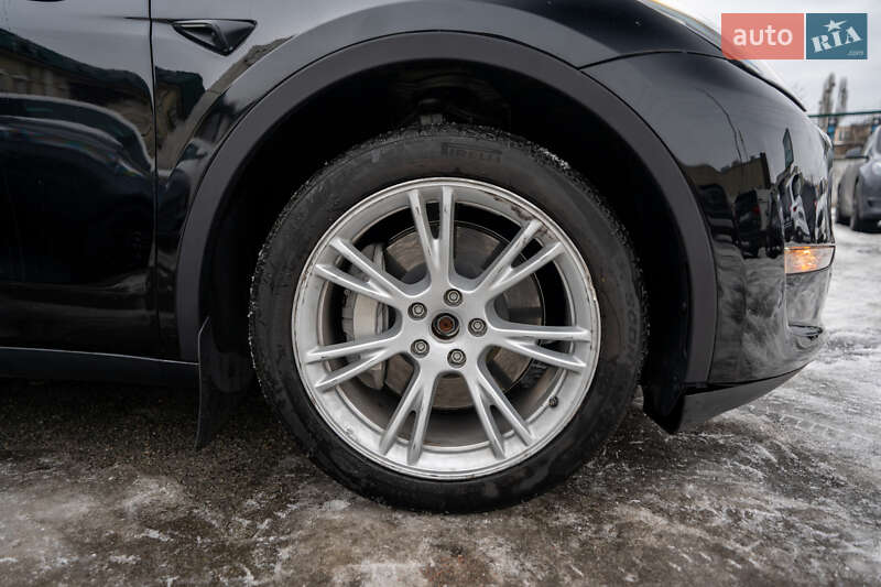 Внедорожник / Кроссовер Tesla Model Y 2023 в Киеве фото 6 Внедорожник / Кроссовер Tesla Model Y 2023 в Киеве