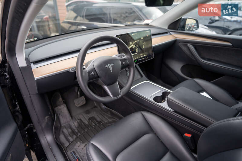 Внедорожник / Кроссовер Tesla Model Y 2023 в Киеве фото 16 Внедорожник / Кроссовер Tesla Model Y 2023 в Киеве