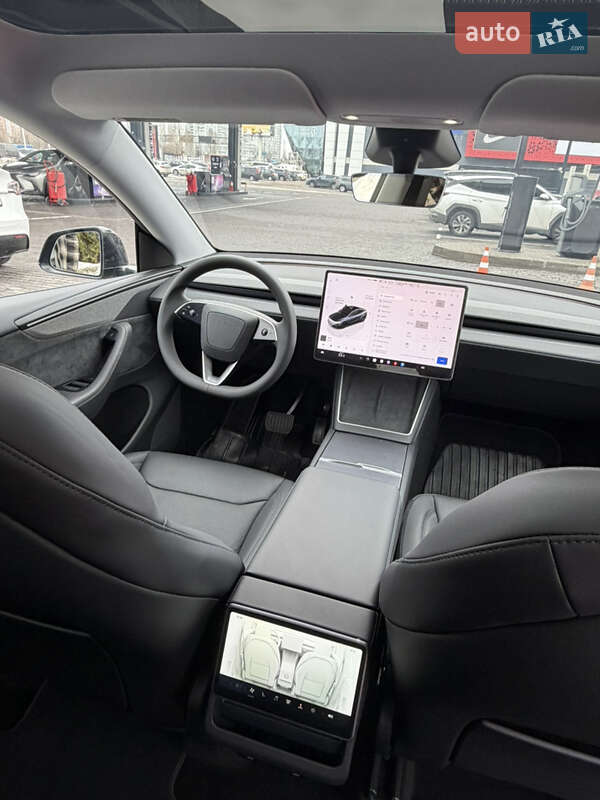 Внедорожник / Кроссовер Tesla Model Y 2025 в Киеве фото 12 Внедорожник / Кроссовер Tesla Model Y 2025 в Киеве
