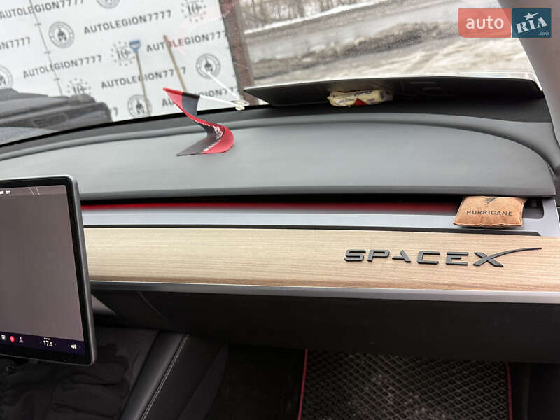 Позашляховик / Кросовер Tesla Model Y 2021 в Бучі