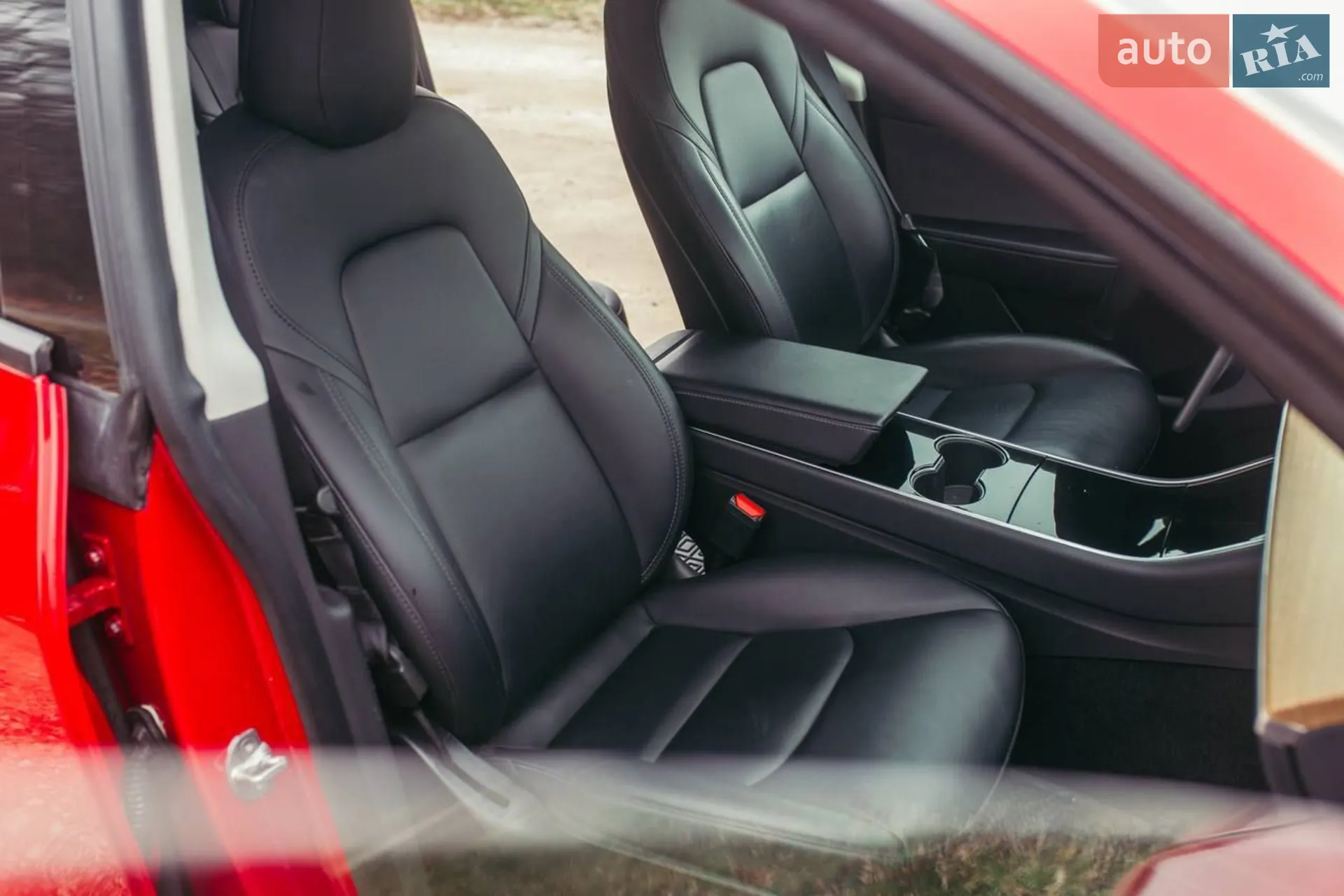 2020 Tesla Model Y - мініатюра 38