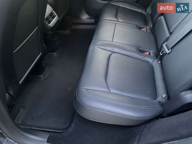 Внедорожник / Кроссовер Tesla Model Y 2023 в Самборе фото 39 Внедорожник / Кроссовер Tesla Model Y 2023 в Самборе