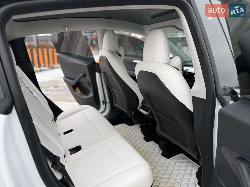 Позашляховик / Кросовер Tesla Model Y 2022 в Вінниці фото 11 Позашляховик / Кросовер Tesla Model Y 2022 в Вінниці