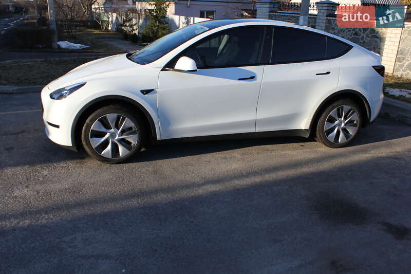 Внедорожник / Кроссовер Tesla Model Y 2024 в Днепре фото Внедорожник / Кроссовер Tesla Model Y 2024 в Днепре
