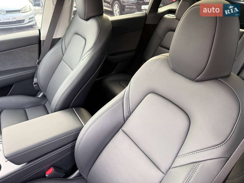 Позашляховик / Кросовер Tesla Model Y 2023 в Стрию