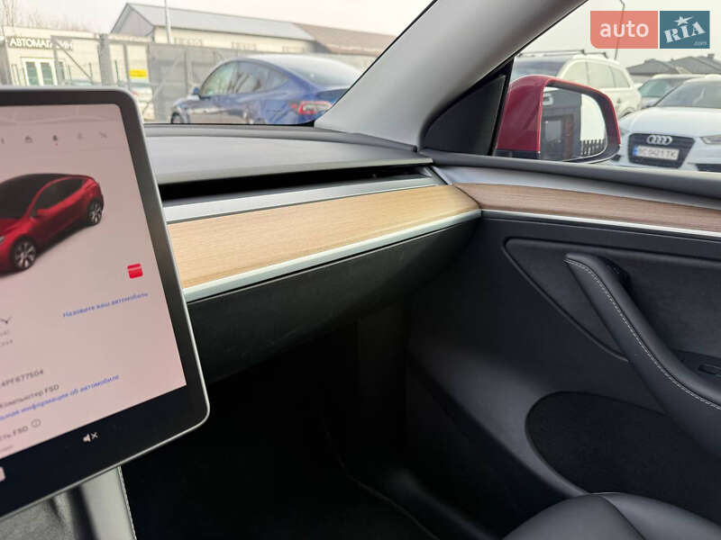 Позашляховик / Кросовер Tesla Model Y 2023 в Стрию