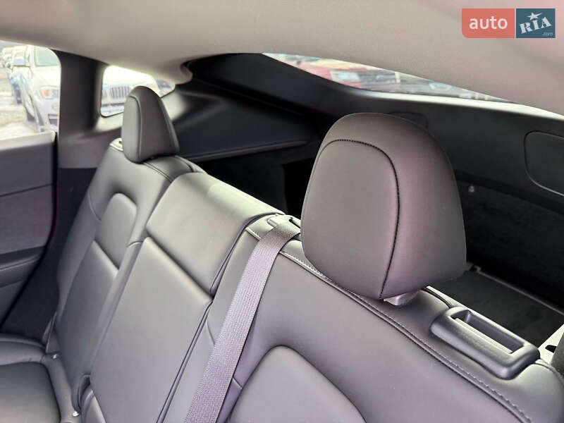 Позашляховик / Кросовер Tesla Model Y 2023 в Стрию