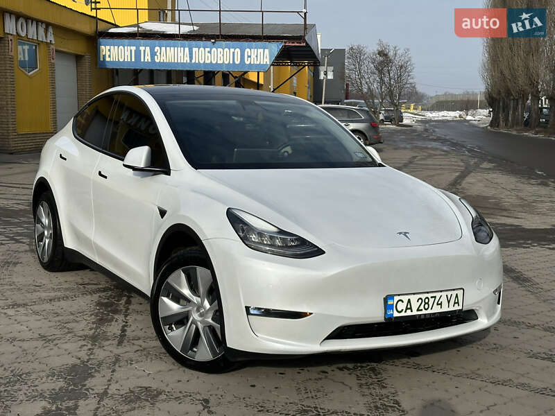 Позашляховик / Кросовер Tesla Model Y 2023 в Черкасах