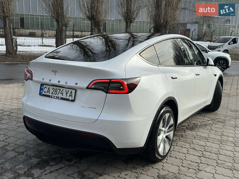 Позашляховик / Кросовер Tesla Model Y 2023 в Черкасах
