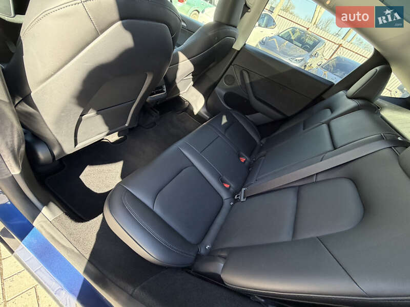 Позашляховик / Кросовер Tesla Model Y 2023 в Дніпрі