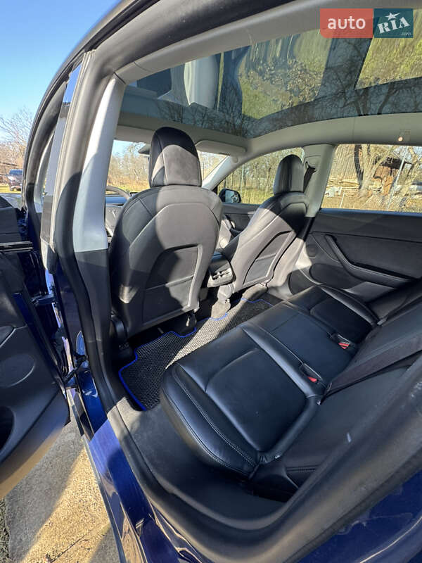 Внедорожник / Кроссовер Tesla Model Y 2021 в Моршине