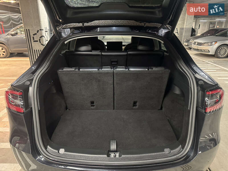 Внедорожник / Кроссовер Tesla Model Y 2024 в Львове