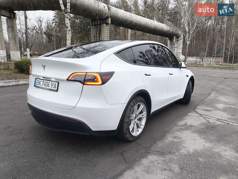 Внедорожник / Кроссовер Tesla Model Y 2024 в Харькове фото 10 Внедорожник / Кроссовер Tesla Model Y 2024 в Харькове