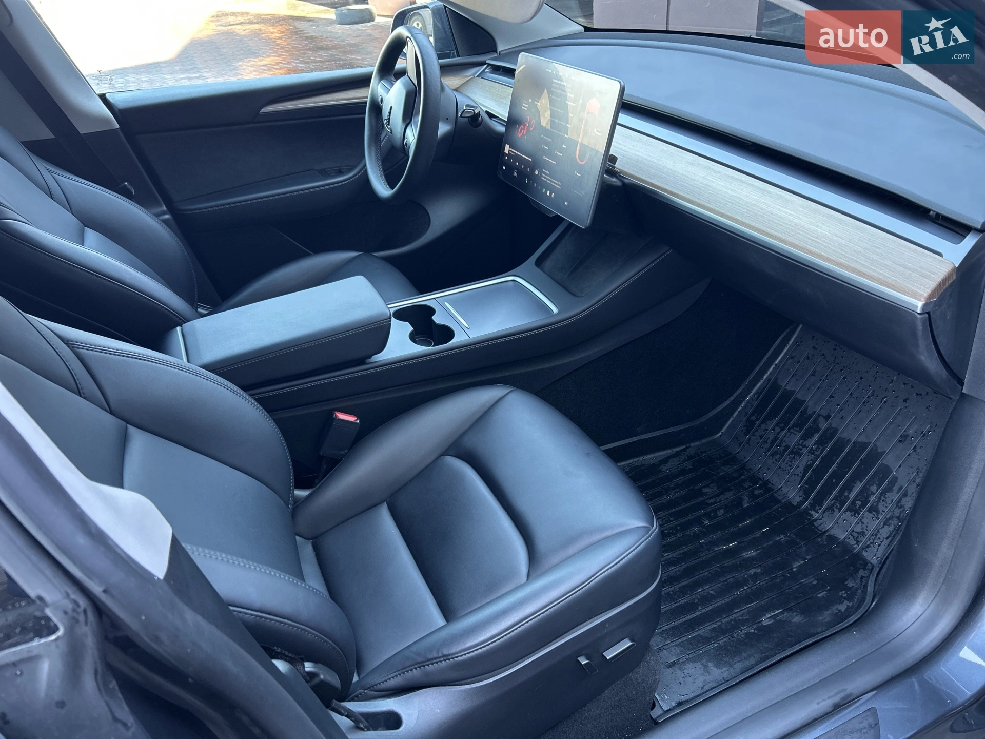 2023 Tesla Model Y - мініатюра 10