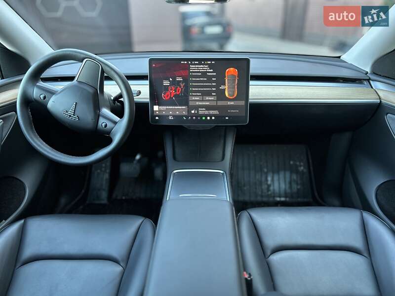 Внедорожник / Кроссовер Tesla Model Y 2023 в Чернигове