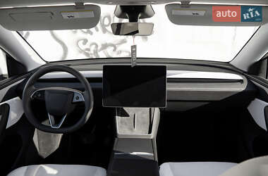 Внедорожник / Кроссовер Tesla Model Y 2026 в Львове