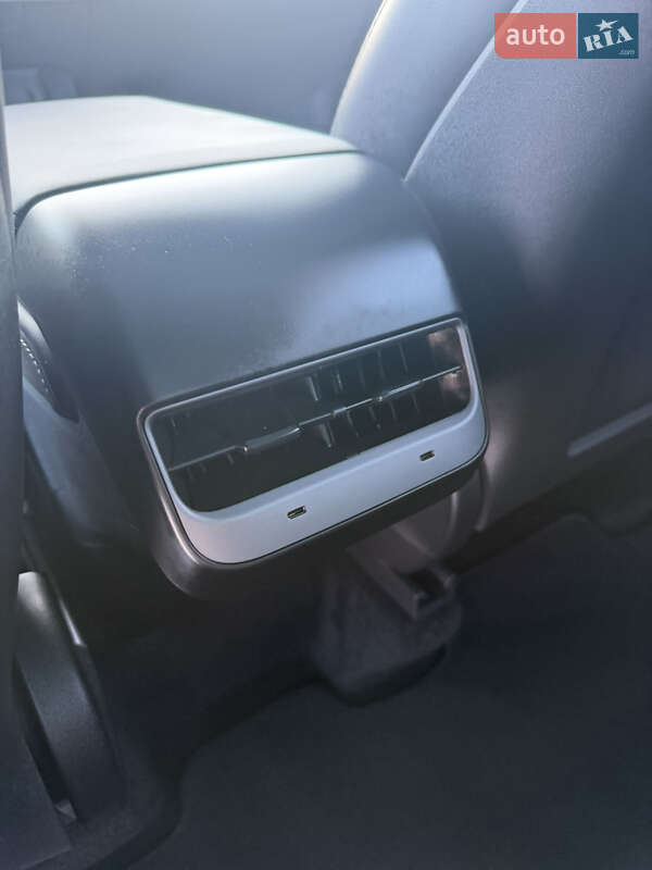 Внедорожник / Кроссовер Tesla Model Y 2024 в Виннице фото 27 Внедорожник / Кроссовер Tesla Model Y 2024 в Виннице