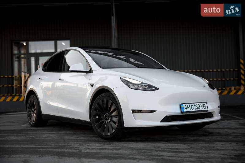 Позашляховик / Кросовер Tesla Model Y 2023 в Житомирі фото 3 Позашляховик / Кросовер Tesla Model Y 2023 в Житомирі