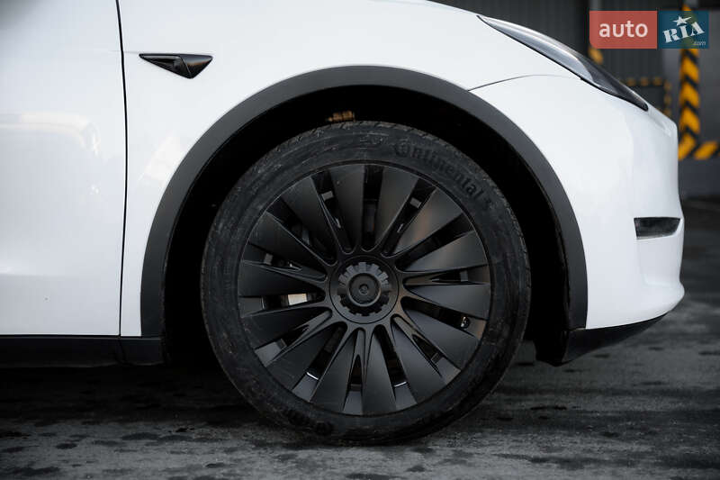 Позашляховик / Кросовер Tesla Model Y 2023 в Житомирі фото 67 Позашляховик / Кросовер Tesla Model Y 2023 в Житомирі