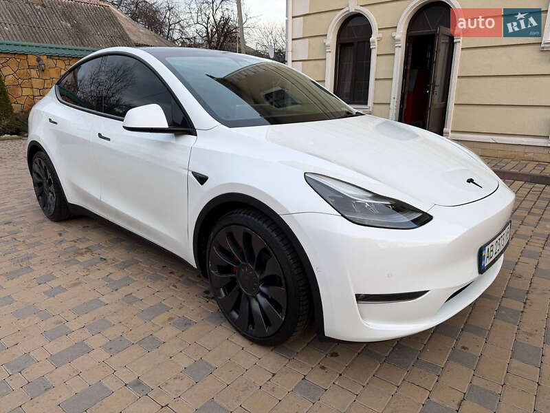 Позашляховик / Кросовер Tesla Model Y 2021 в Могилів-Подільському