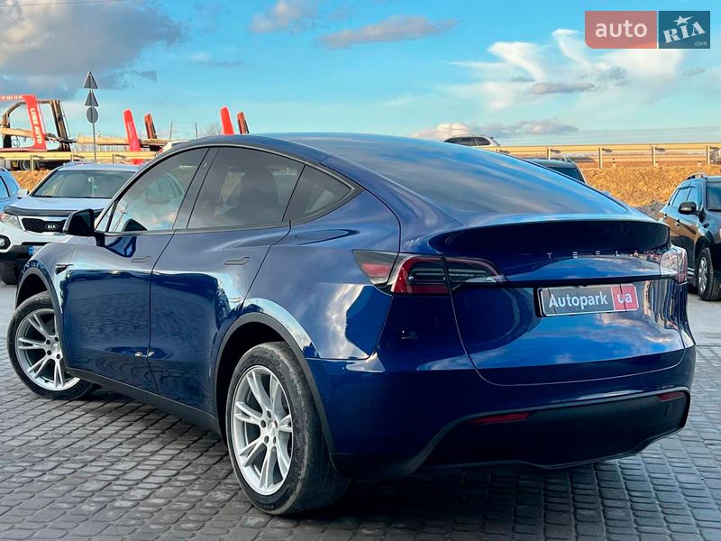 Внедорожник / Кроссовер Tesla Model Y 2020 в Львове
