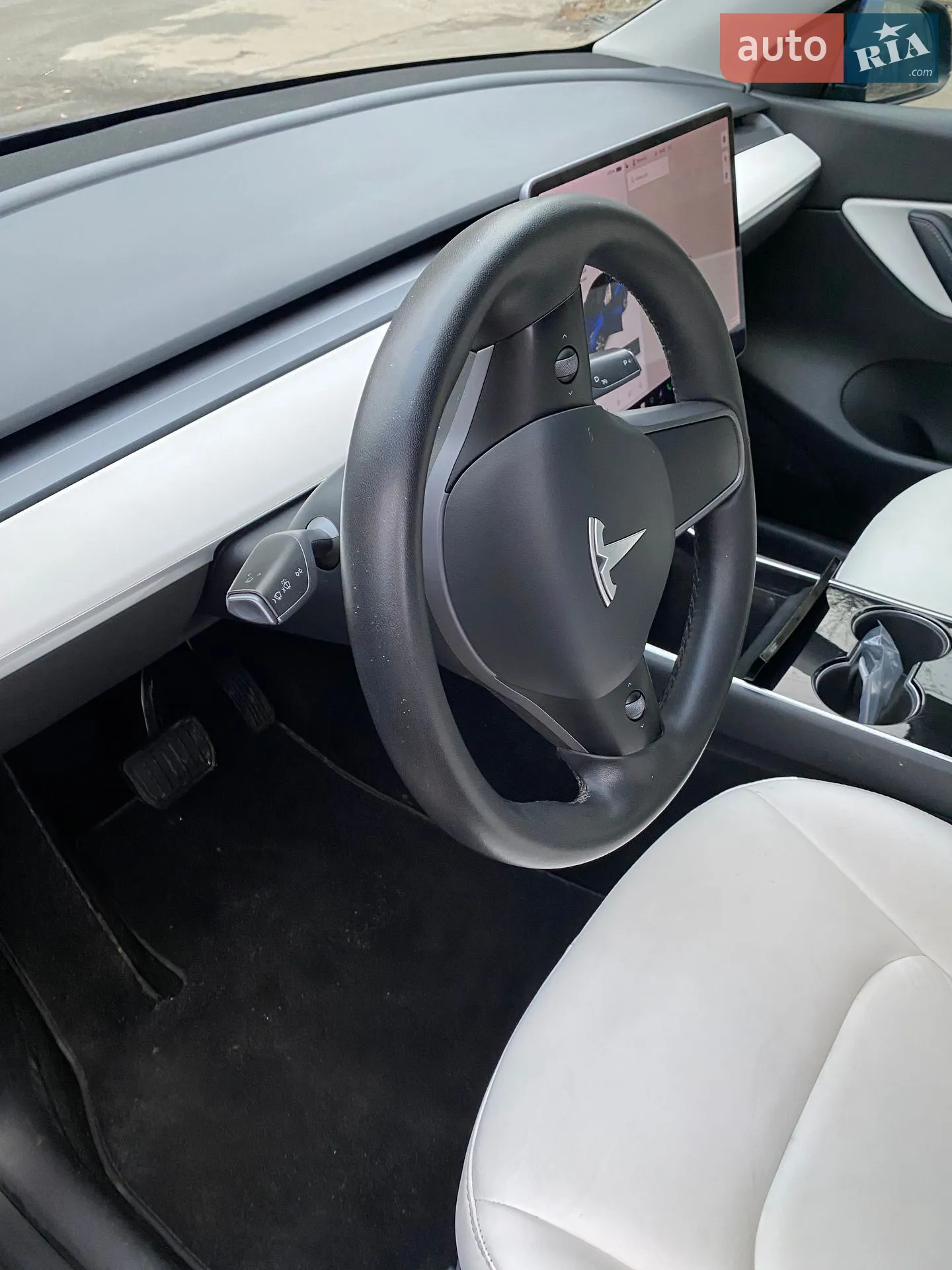 2020 Tesla Model Y - мініатюра 5