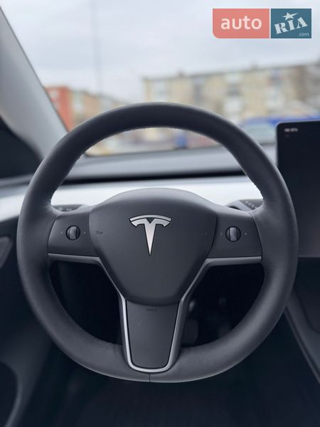 Позашляховик / Кросовер Tesla Model Y 2024 в Калуші