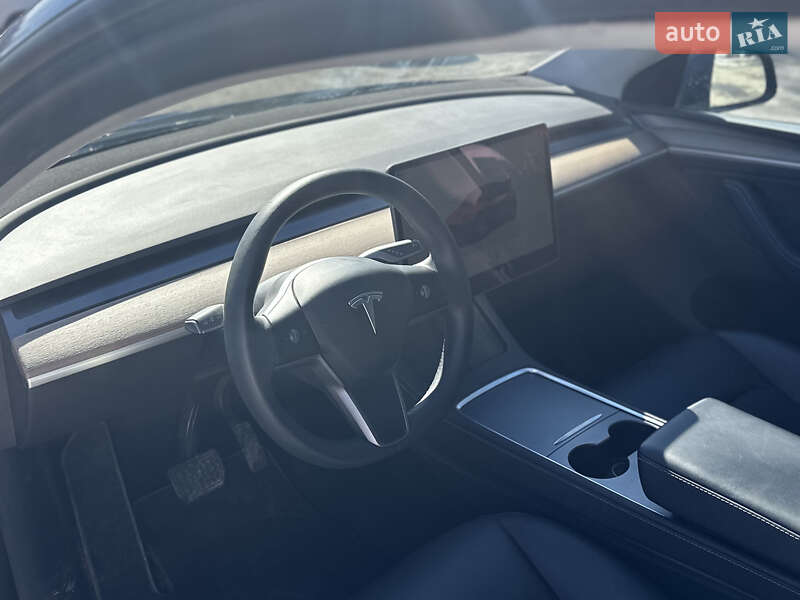Позашляховик / Кросовер Tesla Model Y 2023 в Рівному