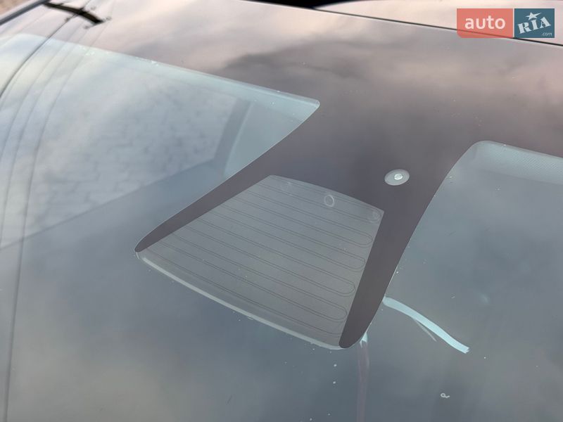 Внедорожник / Кроссовер Tesla Model Y 2020 в Ивано-Франковске