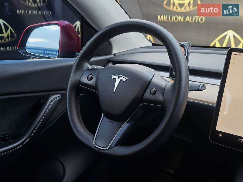 Позашляховик / Кросовер Tesla Model Y 2022 в Києві