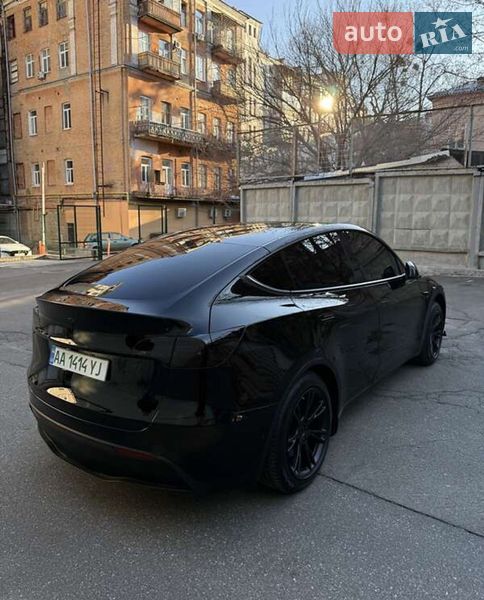 Позашляховик / Кросовер Tesla Model Y 2021 в Києві фото 11 Позашляховик / Кросовер Tesla Model Y 2021 в Києві
