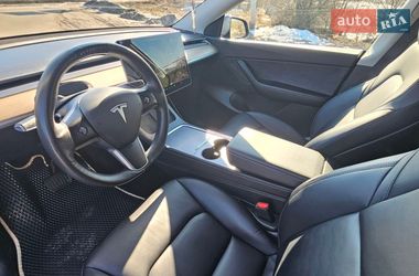 Позашляховик / Кросовер Tesla Model Y 2021 в Тернополі