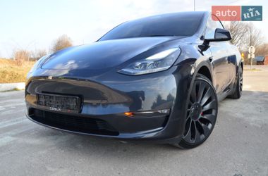 Внедорожник / Кроссовер Tesla Model Y 2024 в Трускавце