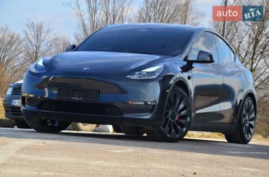 Внедорожник / Кроссовер Tesla Model Y 2024 в Трускавце