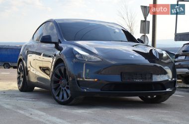 Позашляховик / Кросовер Tesla Model Y 2024 в Трускавці