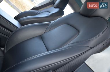 Внедорожник / Кроссовер Tesla Model Y 2024 в Трускавце