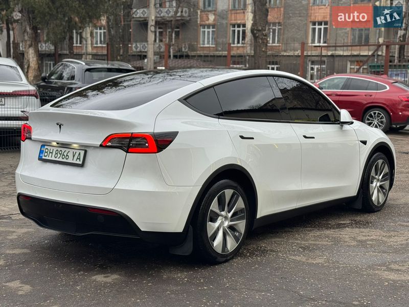 Внедорожник / Кроссовер Tesla Model Y 2022 в Одессе