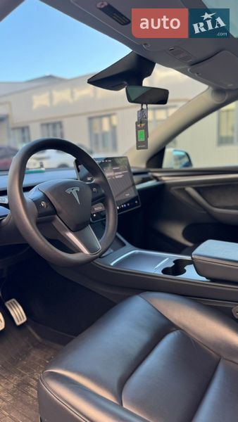 Позашляховик / Кросовер Tesla Model Y 2022 в Мукачевому фото 7 Позашляховик / Кросовер Tesla Model Y 2022 в Мукачевому