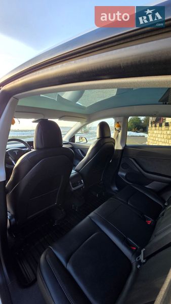 Внедорожник / Кроссовер Tesla Model Y 2020 в Золочеве