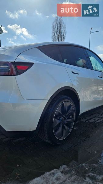 Позашляховик / Кросовер Tesla Model Y 2022 в Кременчуці