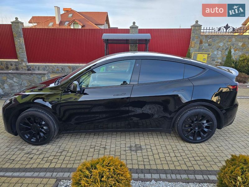 Позашляховик / Кросовер Tesla Model Y 2022 в Трускавці