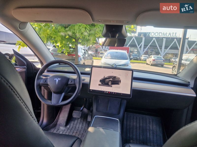 Позашляховик / Кросовер Tesla Model Y 2023 в Хмельницькому
